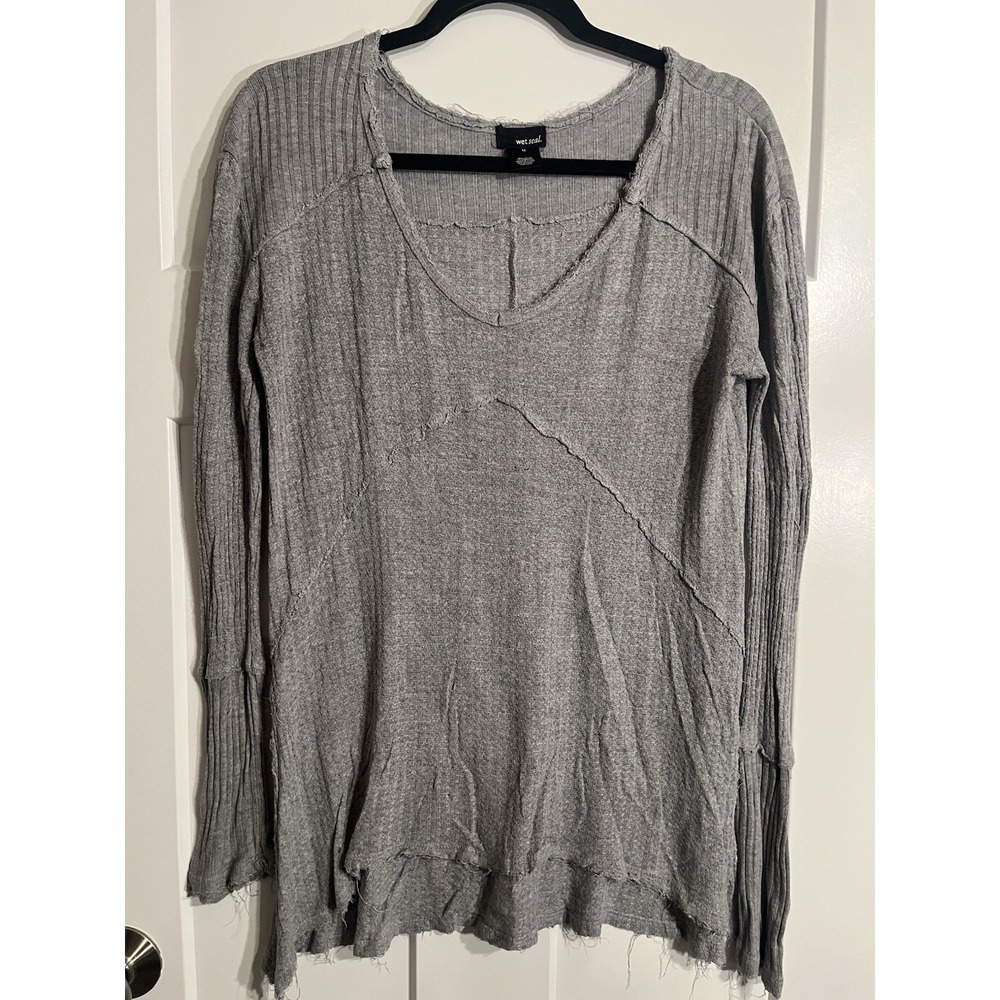 Wet Seal Womens M Gray Distressed Thermal Waffle Knit Long Sleeve Top Raw Hem